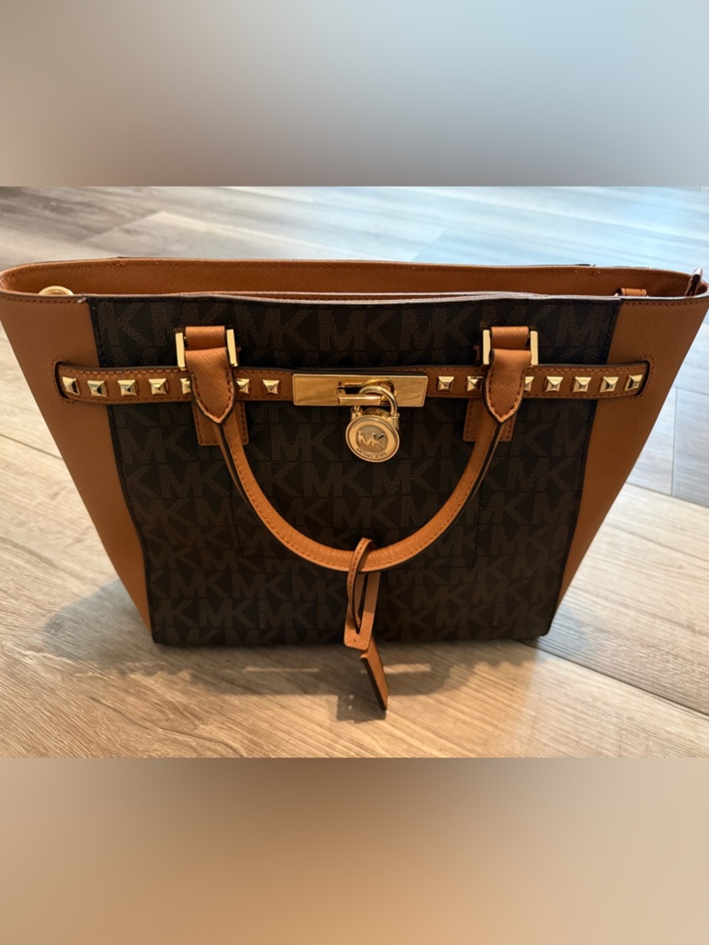 Michael Kors Hamilton Studded Traveler with Gold Lock